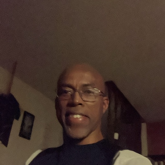 Meet your Posher, Kenneth - Picture 2 of 2